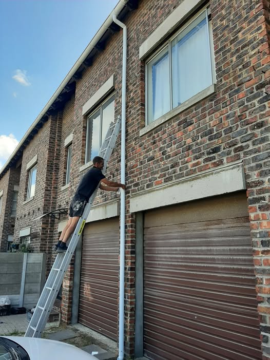 Gutter Repair
